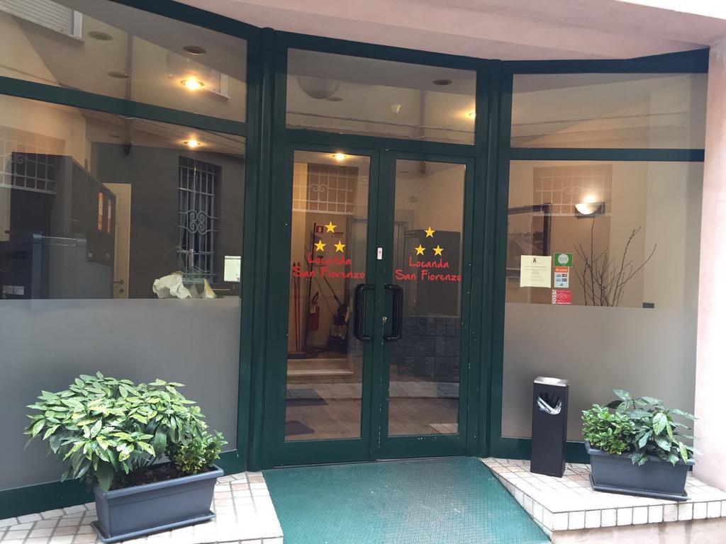 Locanda San Fiorenzo Fiorenzuola dʼArda Buitenkant foto