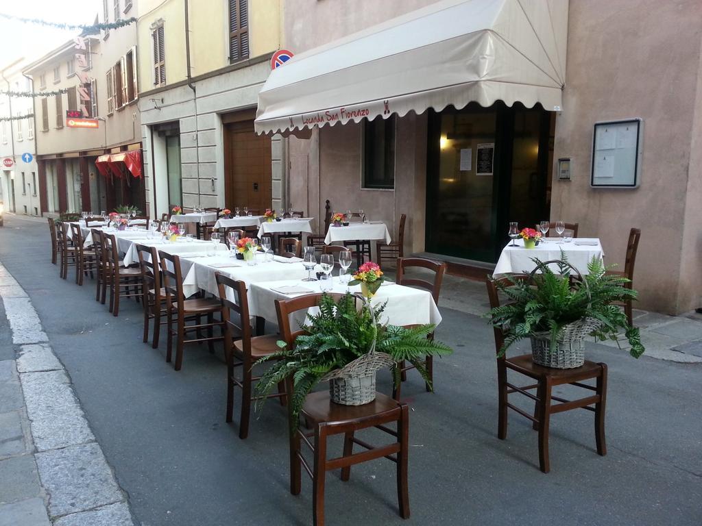 Locanda San Fiorenzo Fiorenzuola dʼArda Buitenkant foto